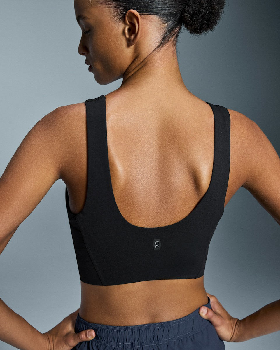 On United States Latest / Women's Core 2-in-1 Crop - Black