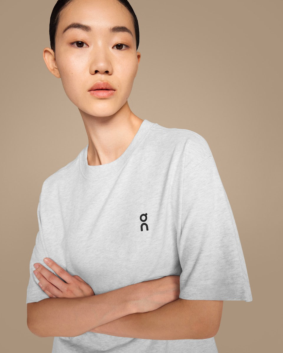 On United States Smart Buy / Women's Club-T - Crater