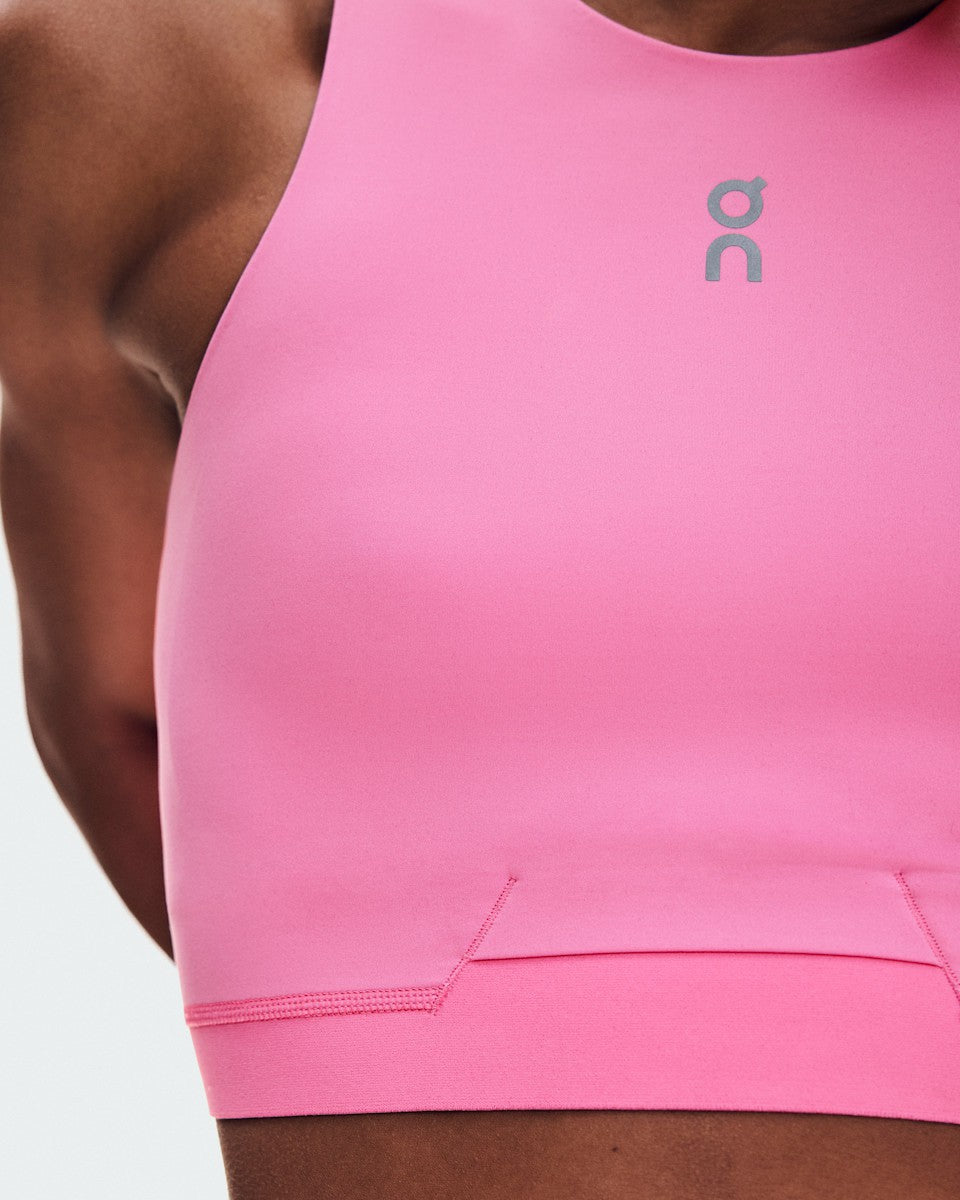 On United States Best Seller / Women's Train 2-in-1 Crop - Bubblegum