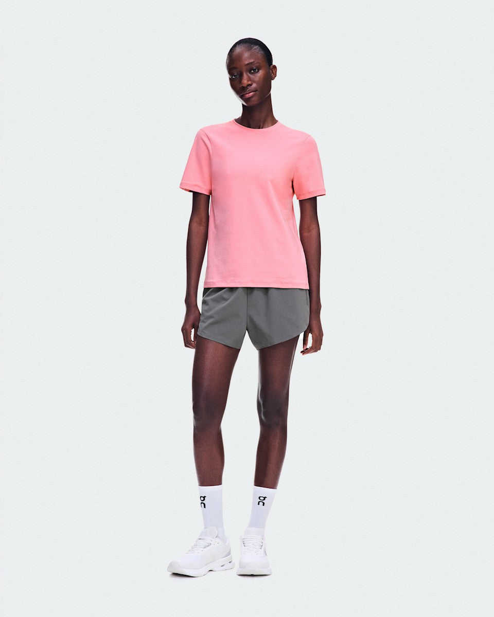 On United States Discount / Women's Focus-T - Magnolia