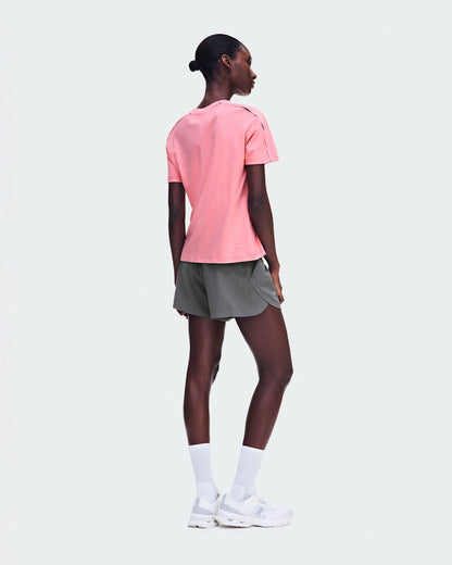On United States Discount / Women's Focus-T - Magnolia