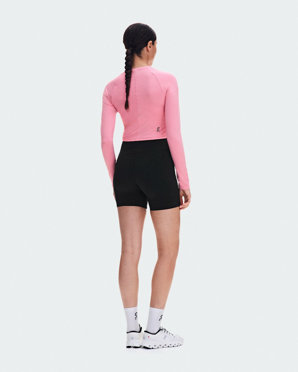 On United States Great Value / Women's Studio Long-T Crop - Magnolia