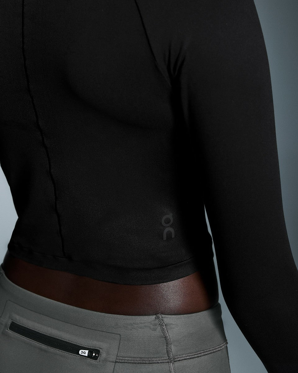 On United States Discount / Women's Studio Long-T Crop - Black