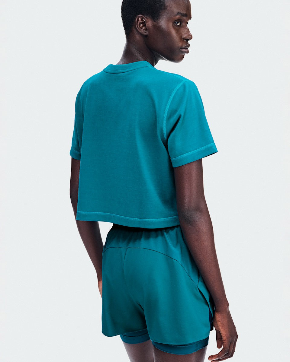 On United States Trending / Women's Train-T Crop - Abyss