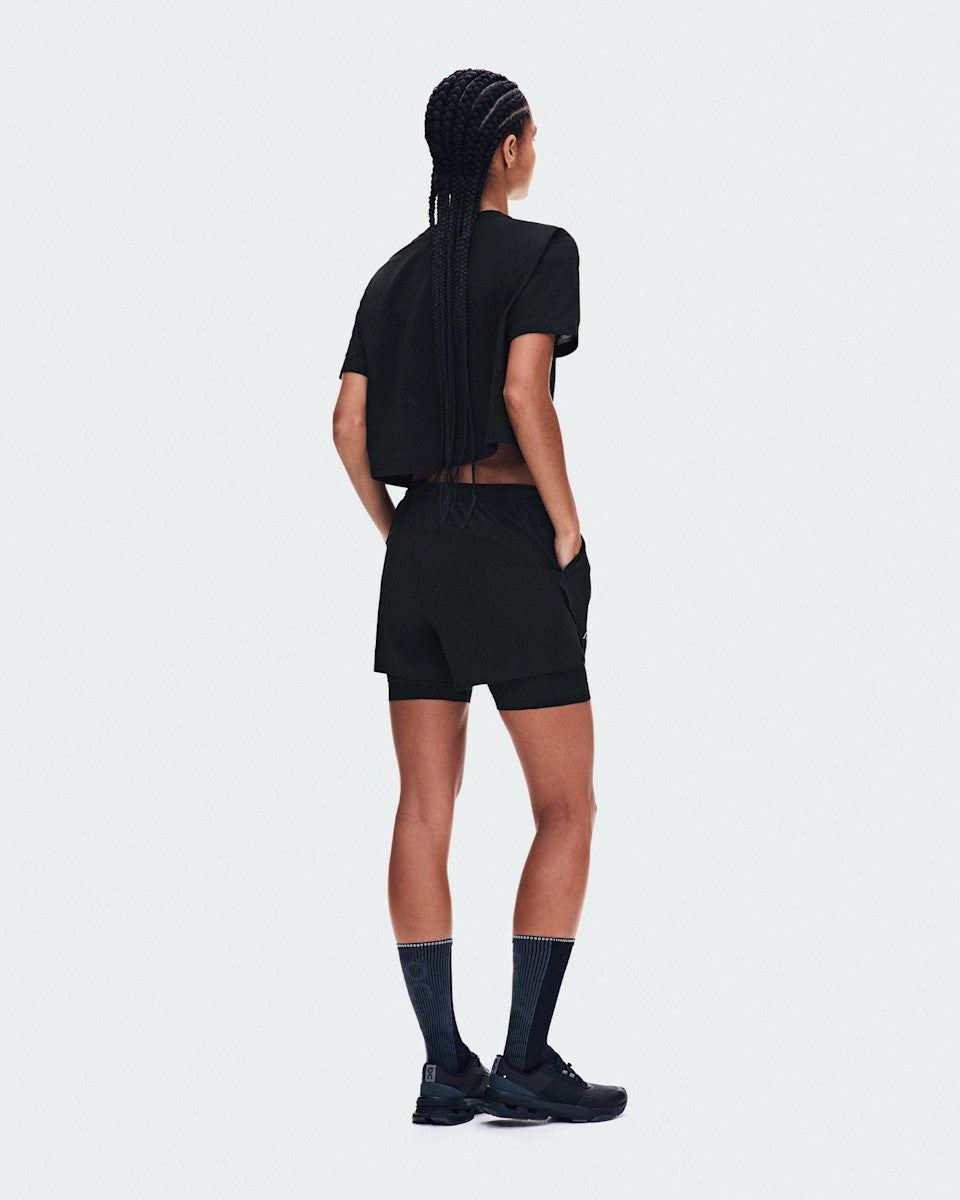 On United States Premium / Women's Train-T Crop - Black