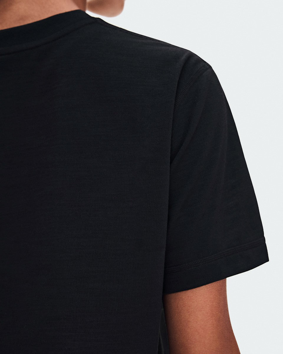 On United States Premium / Women's Train-T Crop - Black