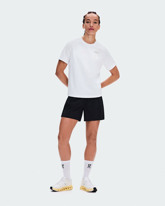 On United States Latest / Women's On Run-T - White