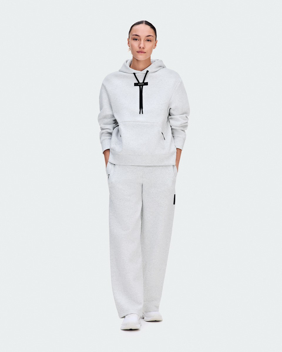 On United States Deals / Women's Focus Tech Hoodie - Crater