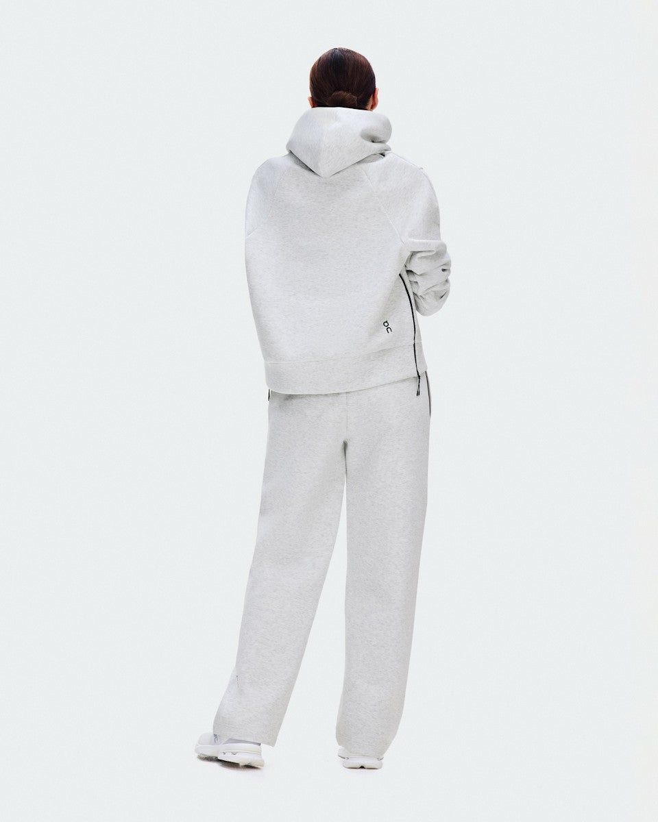 On United States Deals / Women's Focus Tech Hoodie - Crater