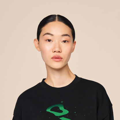 On United States Essential / Women's Club Hoodie - Black