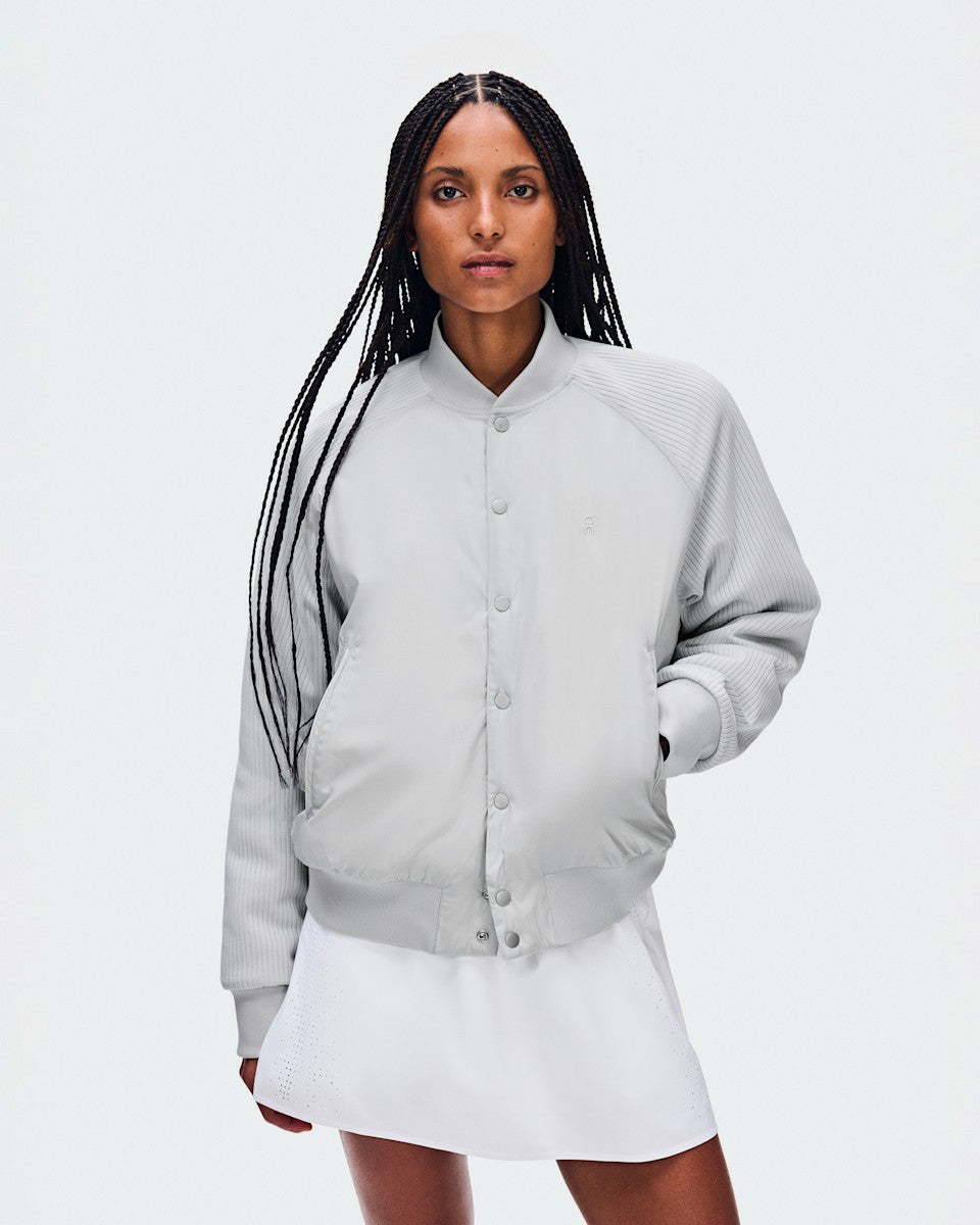 On United States Trending / Women's Courtside Bomber - Glacier
