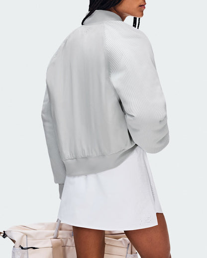 On United States Trending / Women's Courtside Bomber - Glacier