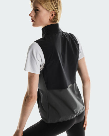 On United States Premium / Women's Weather Vest - Black/Eclipse