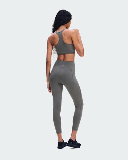 On United States Premium / Women's Train Bra - Ember
