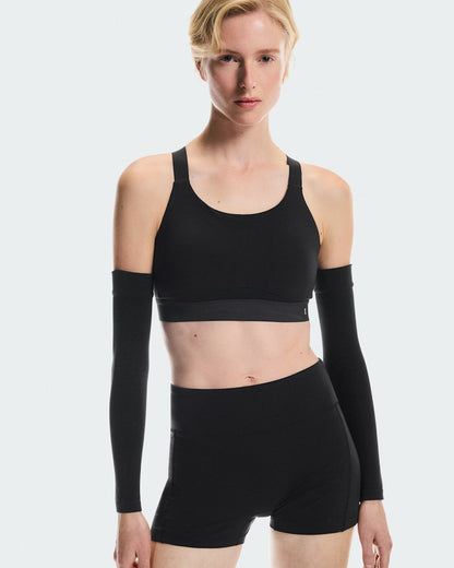 On United States Classic / Women's Performance Bra - Black