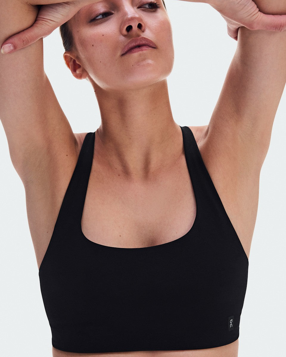 On United States Latest / Women's Studio Bra - Black
