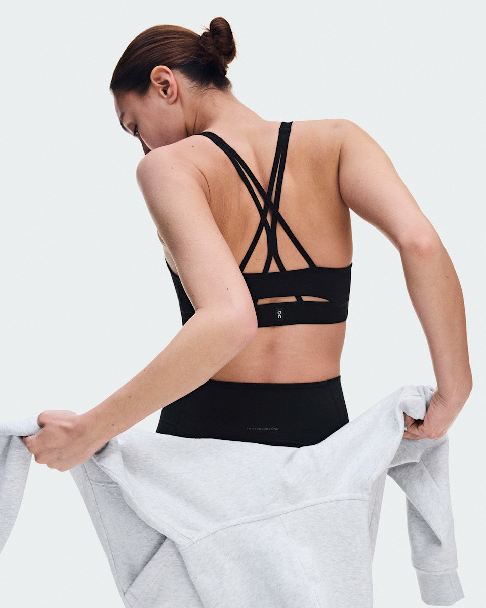 On United States Latest / Women's Studio Bra - Black