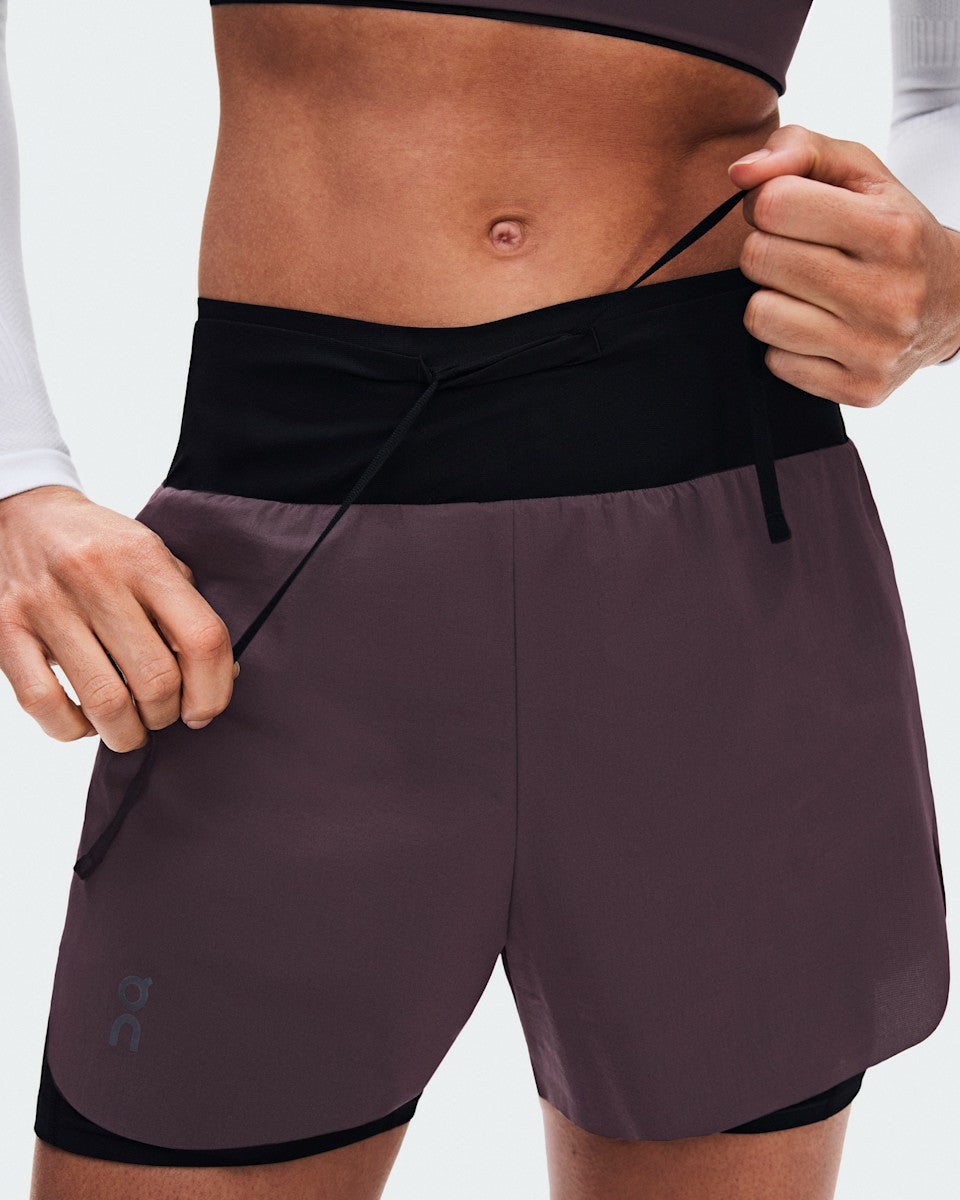 On United States Best Seller / Women's Zero 2-in-1 Shorts - Urchin/Black