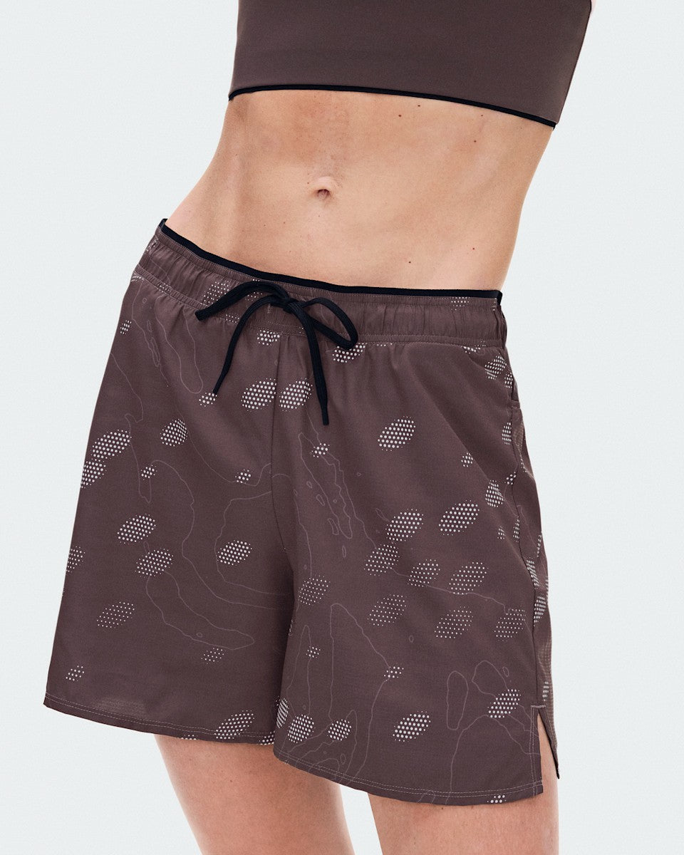 On United States Great Value / Women's Trail Shorts - Mulberry