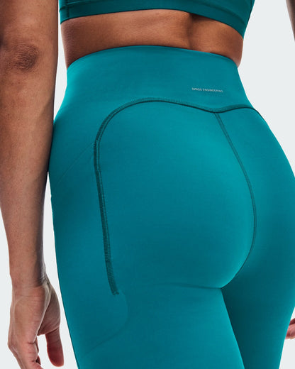 On United States Trending / Women's Train Tights 7/8 - Abyss