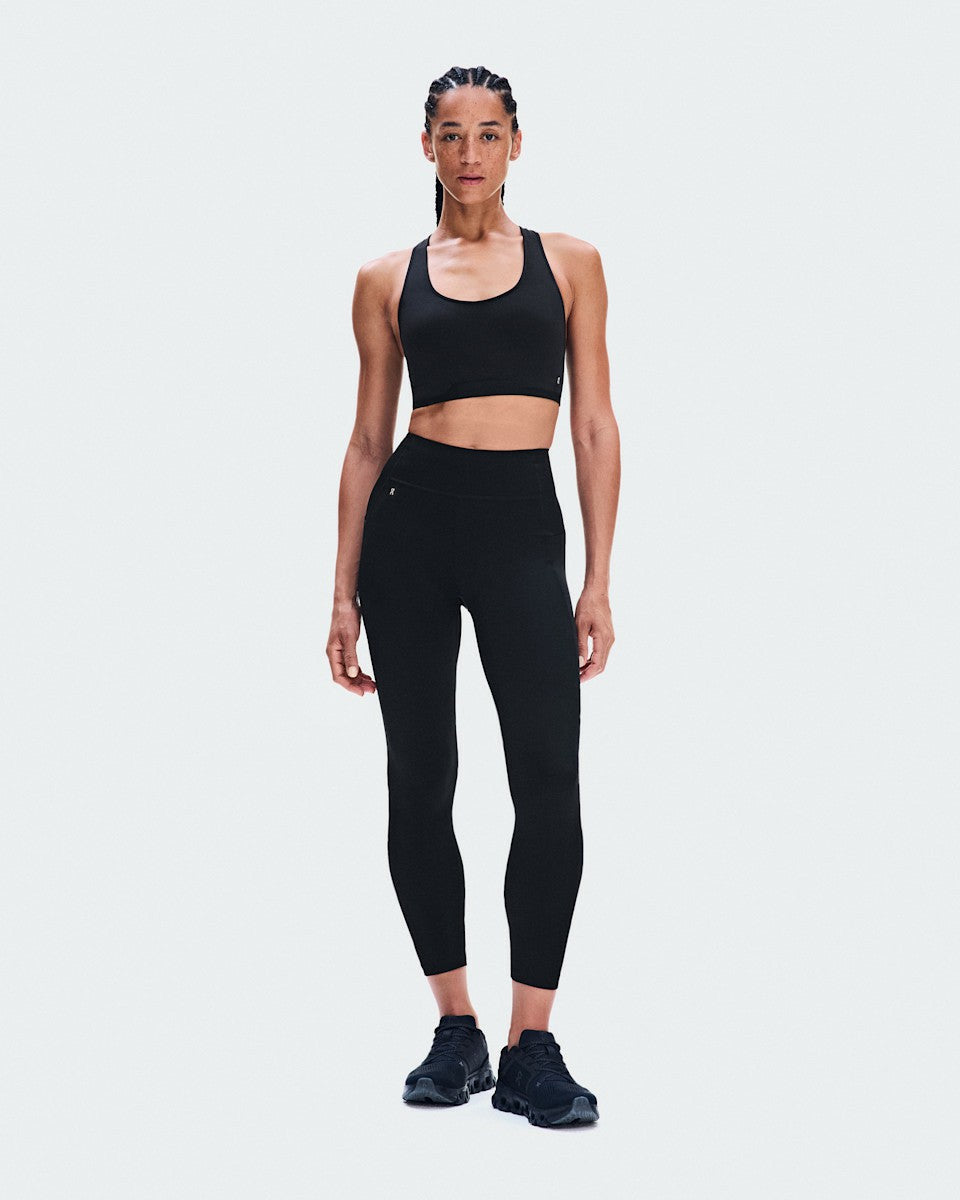 On United States Essential / Women's Train Tights 7/8 - Black