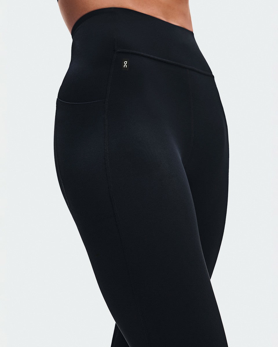 On United States Essential / Women's Train Tights 7/8 - Black