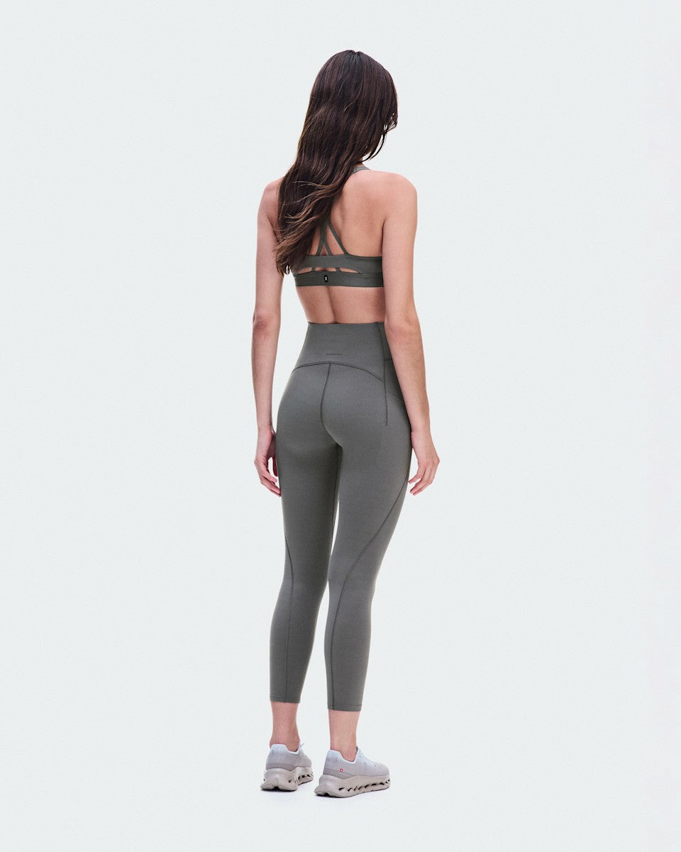 On United States Everyday / Women's Studio Leggings 7/8 - Ember