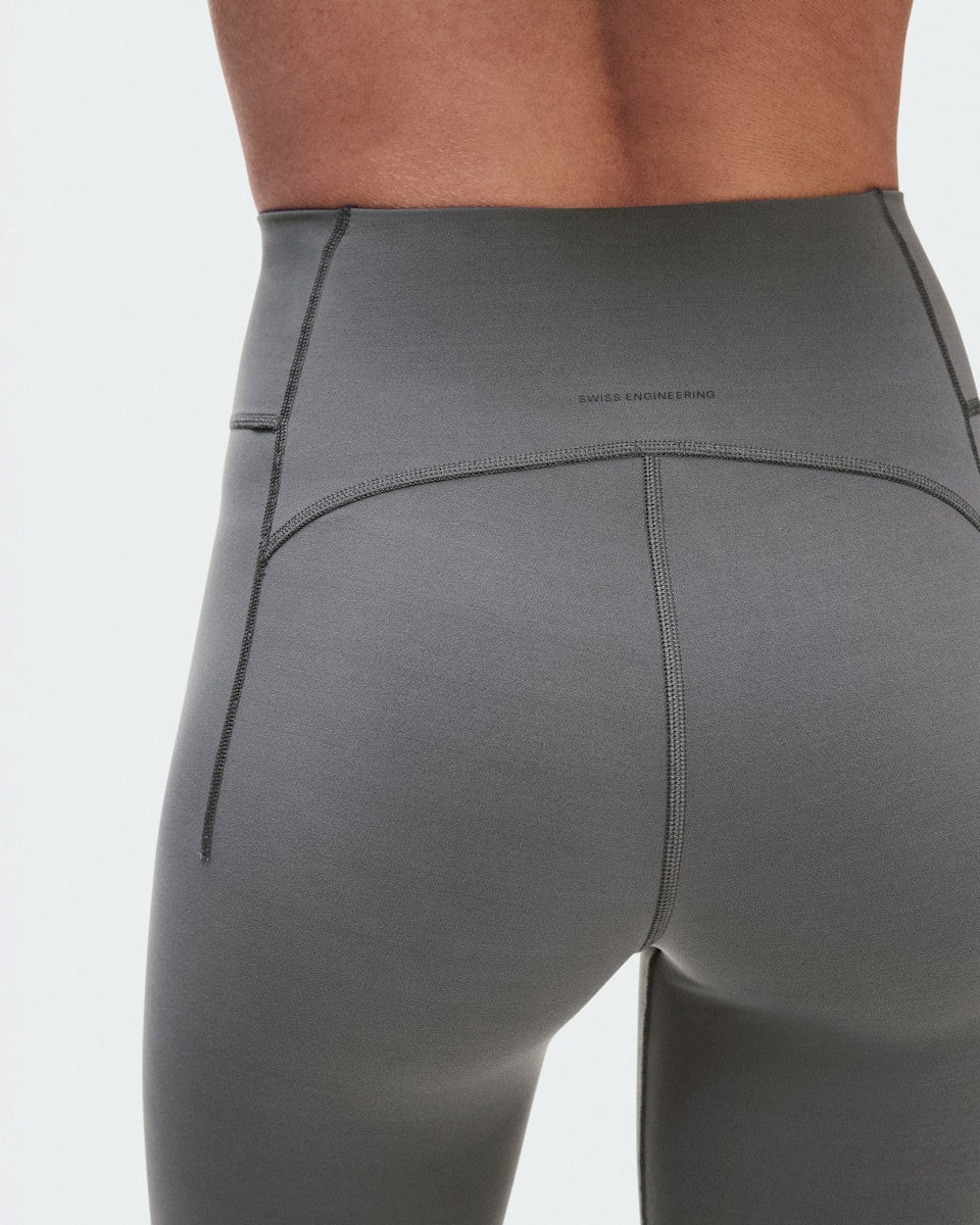 On United States Everyday / Women's Studio Leggings 7/8 - Ember