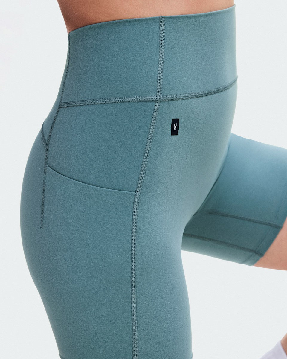On United States Customer Favorite / Women's Studio Leggings Short 6" - Agave