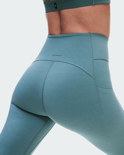 On United States Signature / Women's Studio Leggings - Agave
