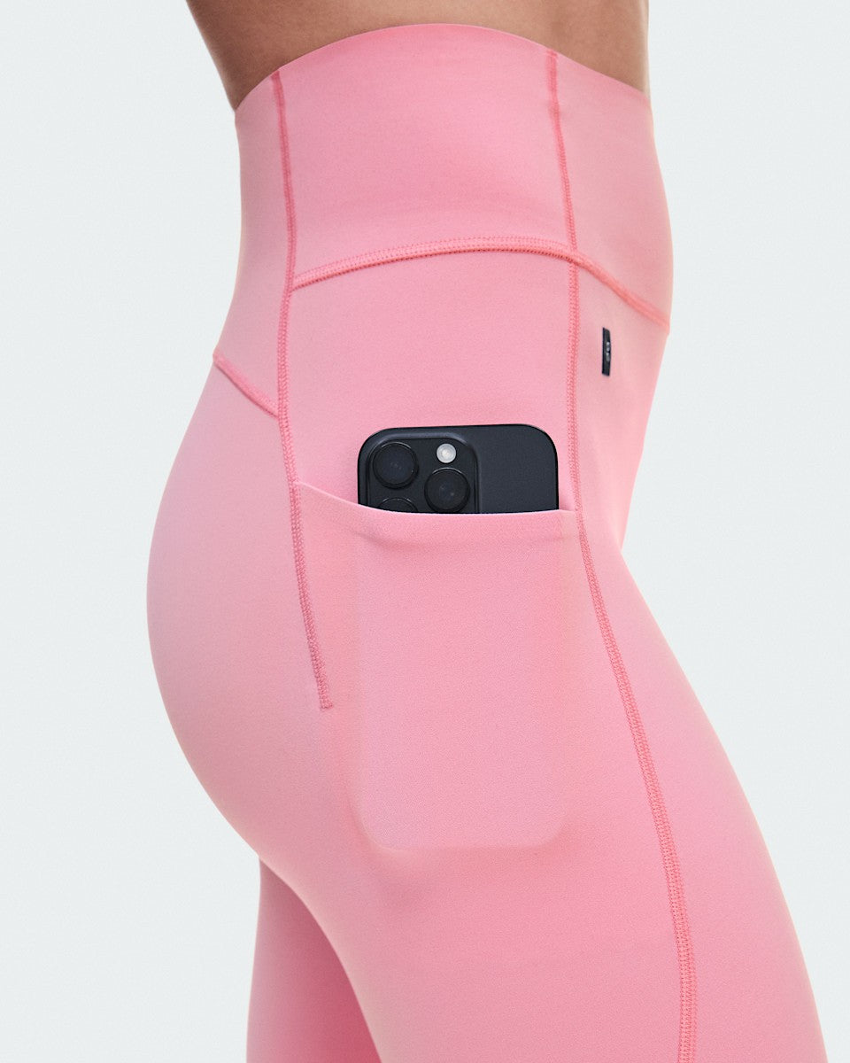 On United States Value / Women's Studio Leggings - Magnolia