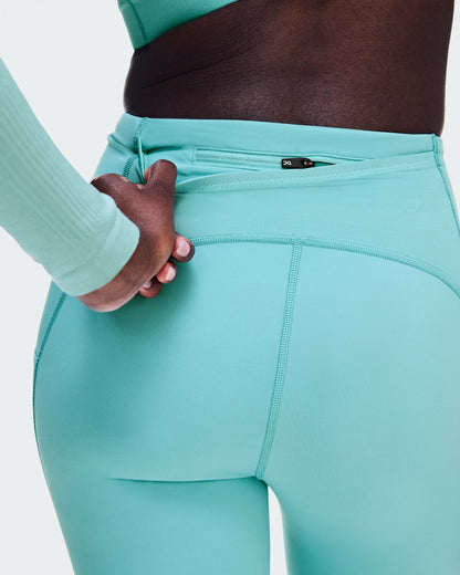 On United States Latest / Women's Performance Tights 7/8 - Aquamarine