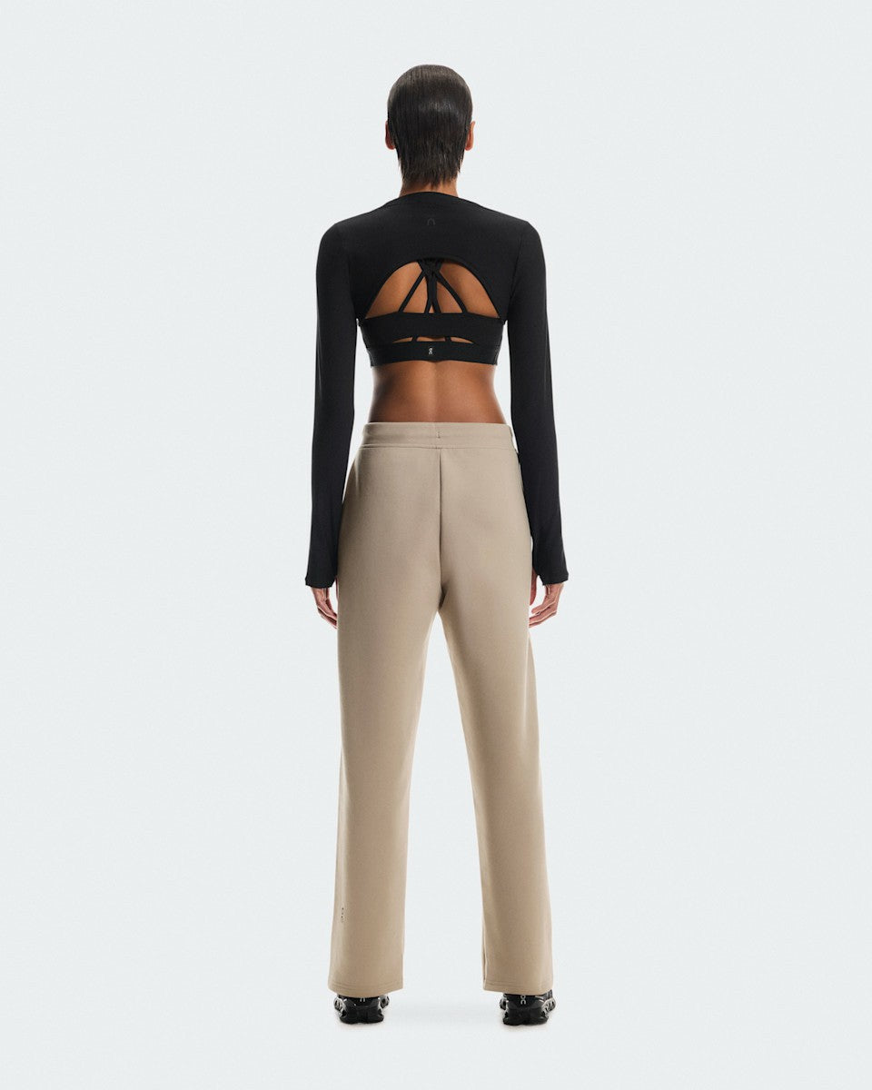 On United States Recommended / Women's Focus Tech Sweatpants - Desert