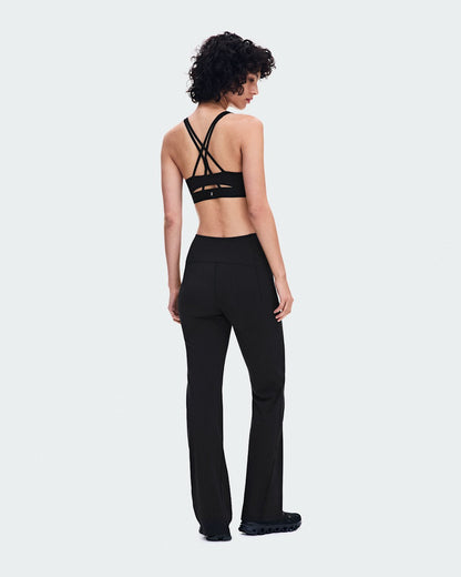 On United States Top Pick / Women's Studio Flared Pants 30" - Black