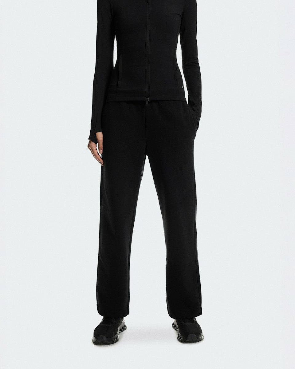 On United States Trusted / Women's Club Collective Pants - Black