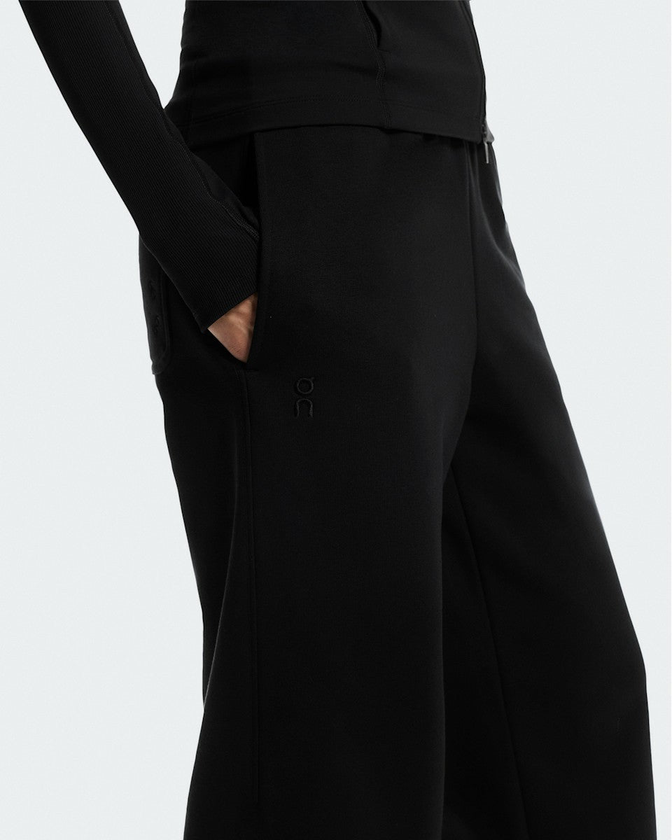 On United States Trusted / Women's Club Collective Pants - Black