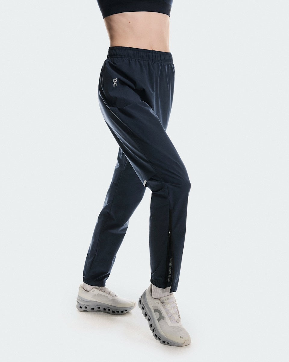 On United States Smart Buy / Women's Core Pants - Navy