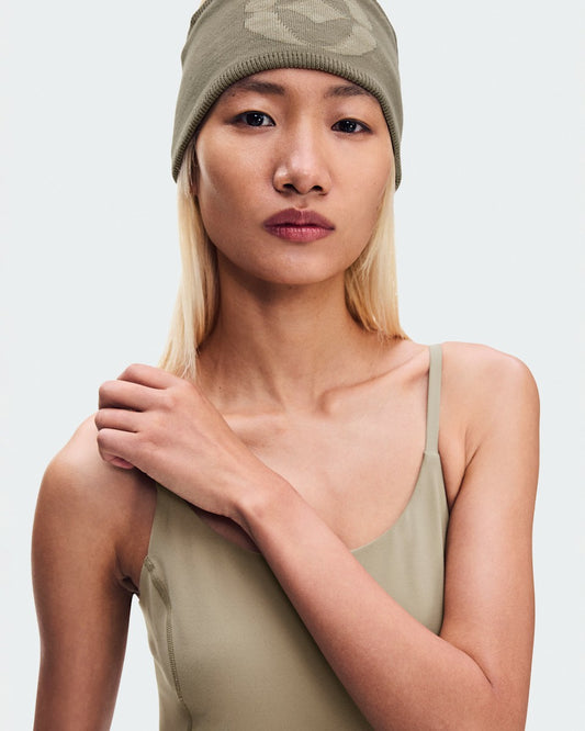 On United States New / Headband FKA - Tonoko