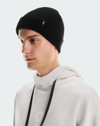 On United States Customer Favorite / Merino Beanie - Black