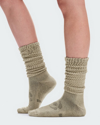 On United States Essential / Slouchy Socks FKA - Tonoko