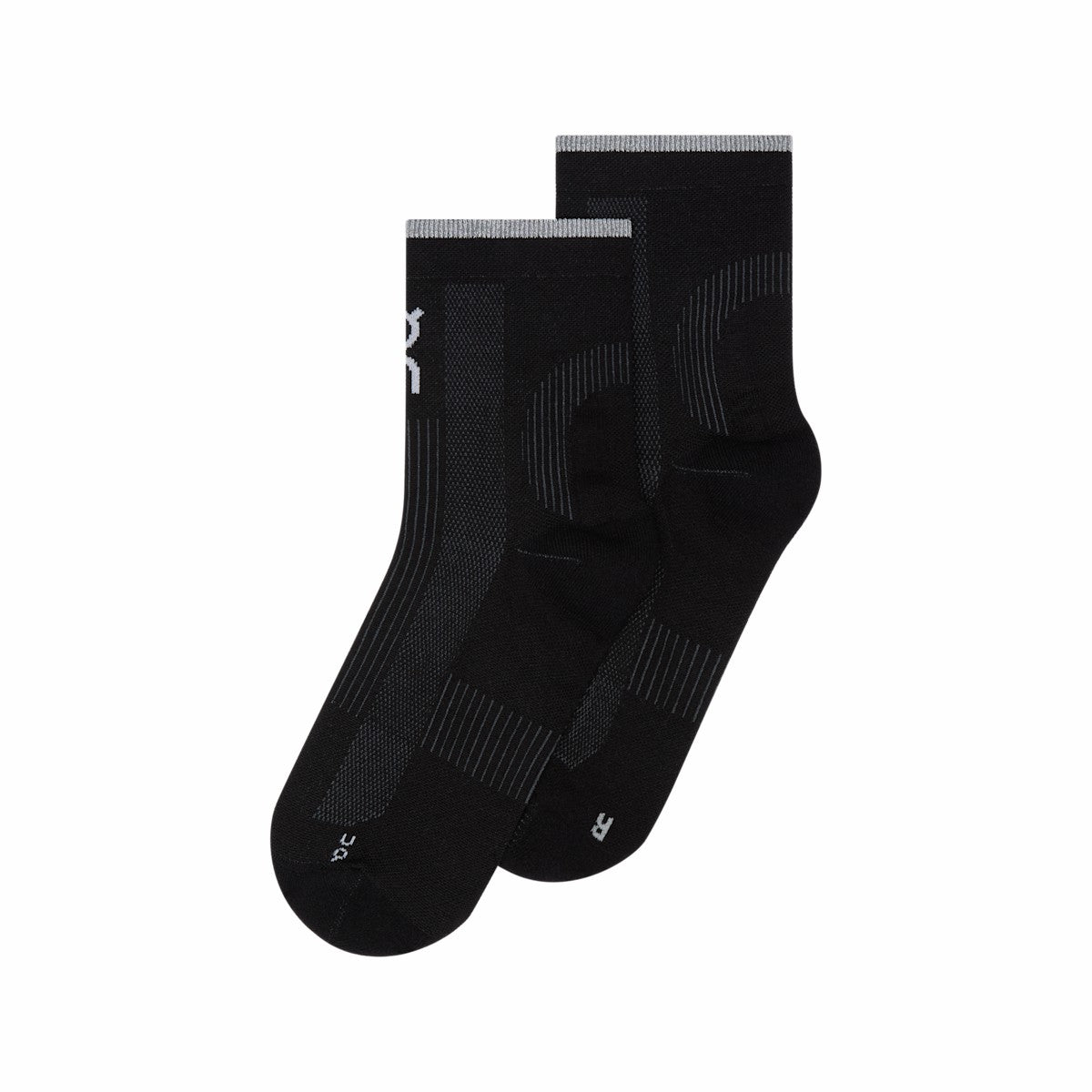 On United States Latest / Performance Run Sock Mid - White/Glacier