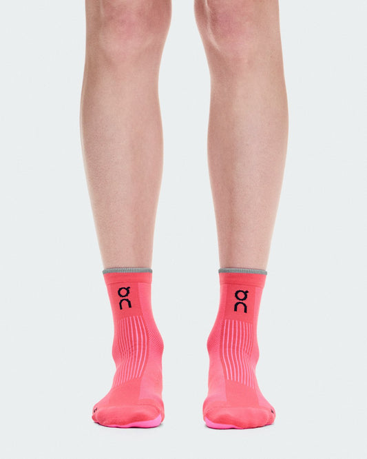 On United States Value / Elite Run Sock Mid - Camellia/Azalea