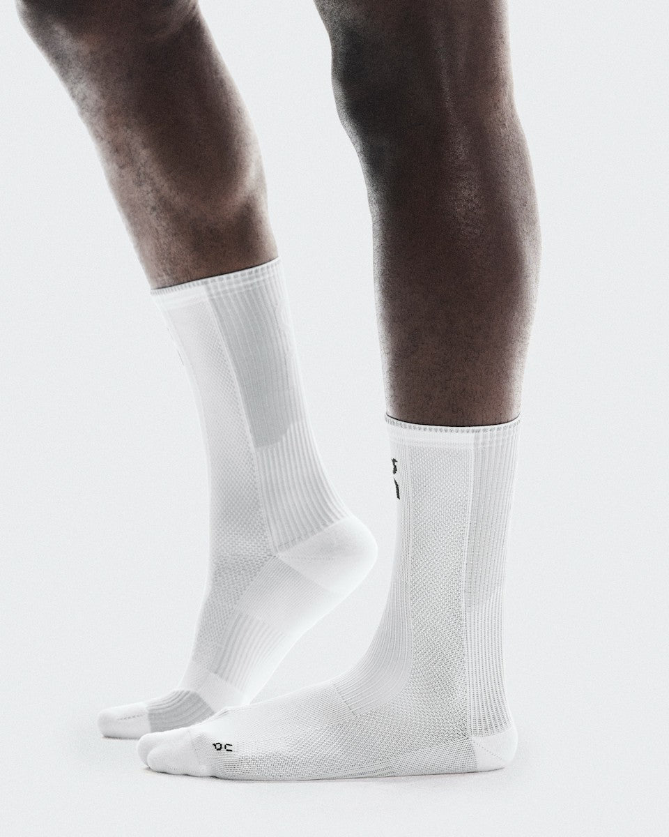 On United States Signature / Performance Run Sock High - White/Glacier