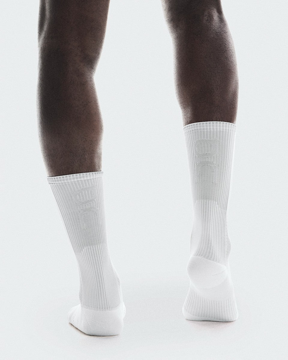 On United States Signature / Performance Run Sock High - White/Glacier
