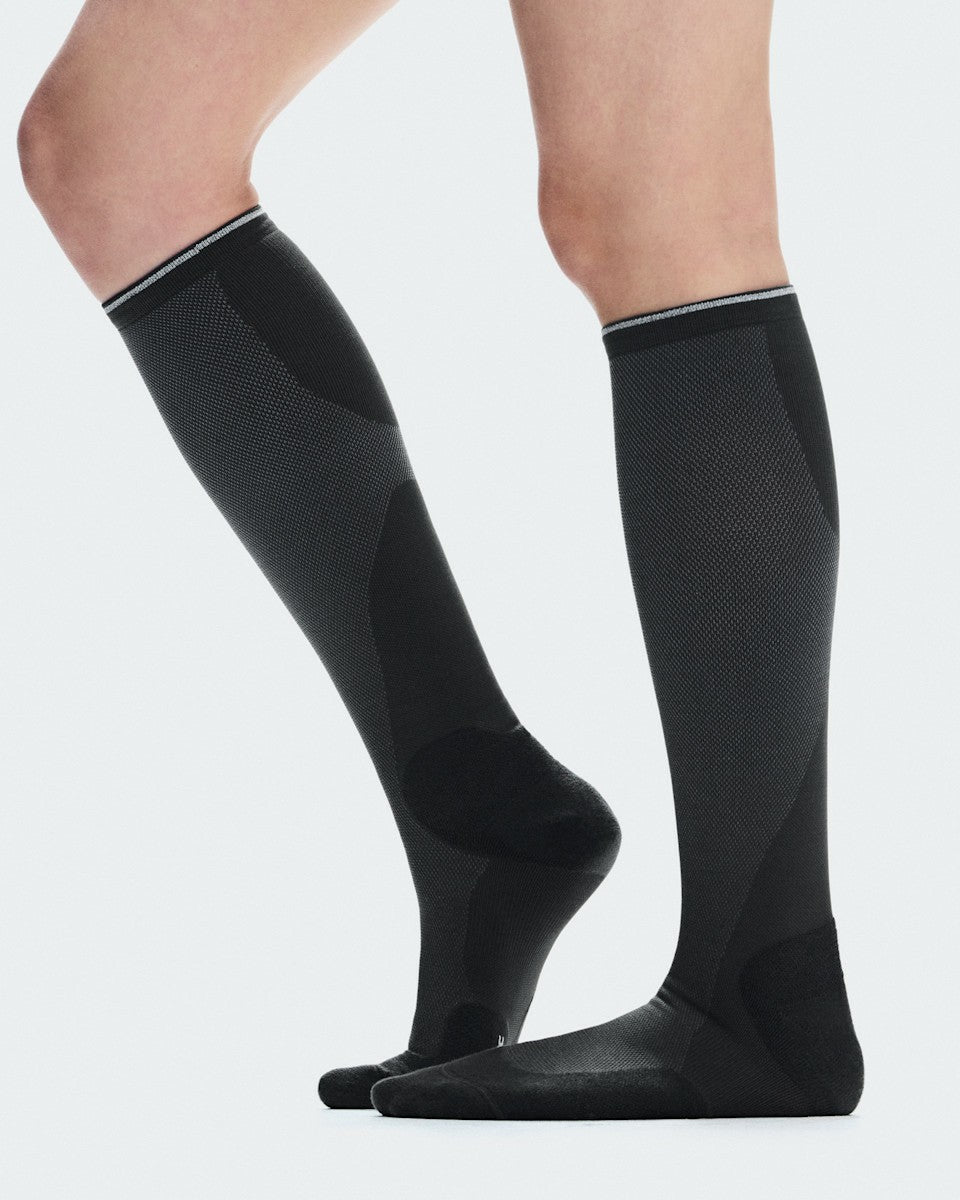 On United States Signature / Run Sock PAF - Molasses/Black