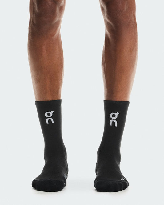 On United States Smart Buy / Core Run Sock High 2P - Black