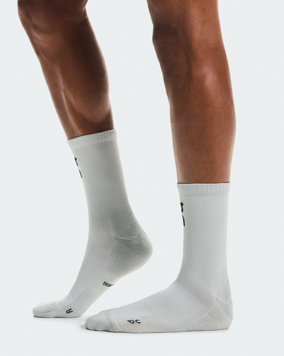 On United States Recommended / Core Run Sock High 2P - Glacier