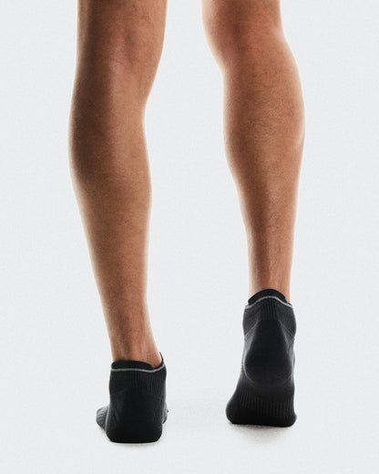 On United States Value / Elite Run Sock Low - Black