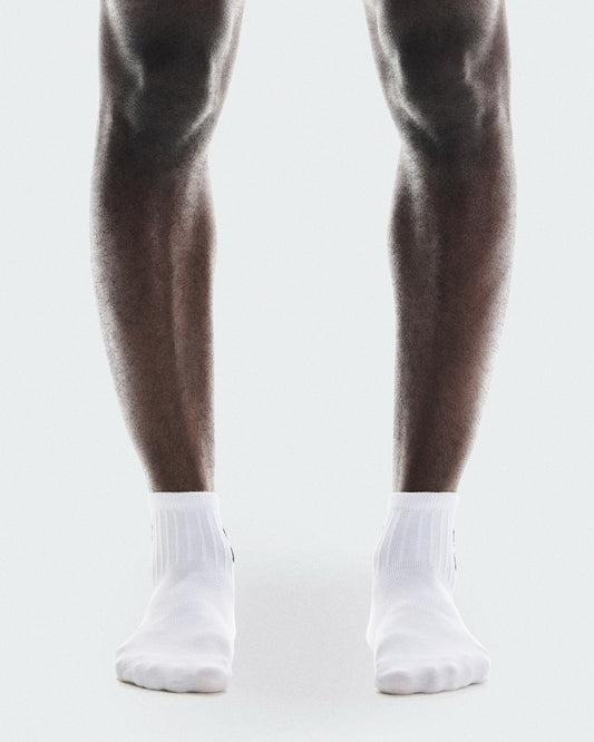 On United States Latest / Logo Sock Mid 3P - White