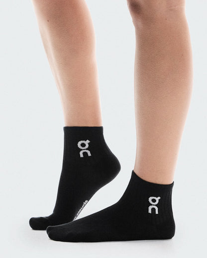 On United States Premium / Logo Sock Mid 3P - Black